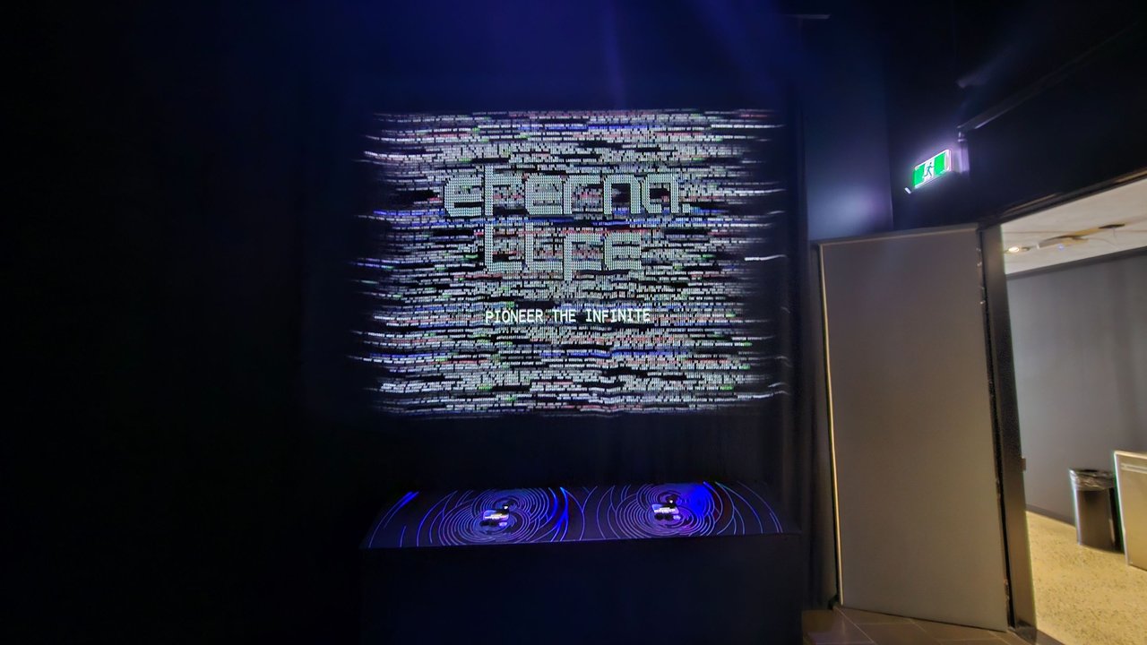 https://files.peakd.com/file/peakd-hive/holoz0r/23tRxsp39soTwSqtHw7uVpnKWtp7JVKwgc71C4xbGStbaZGGP8sDgCCeWPCfd2sLx4C5f.jpg
