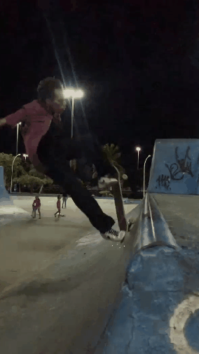 ollie to fakie transition.gif