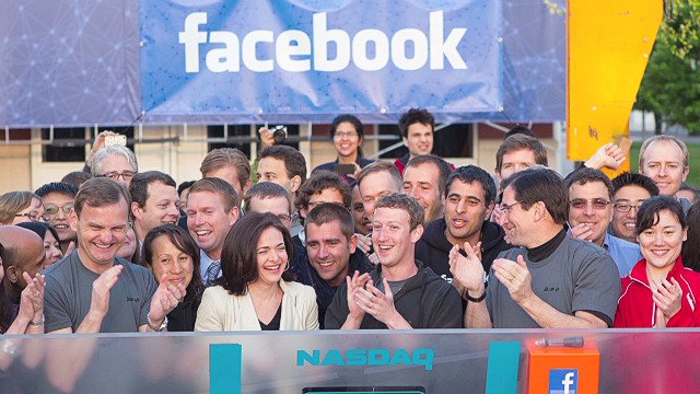 https://files.peakd.com/file/peakd-hive/istlocker/x6qhoSjc-2012facebook.jpg