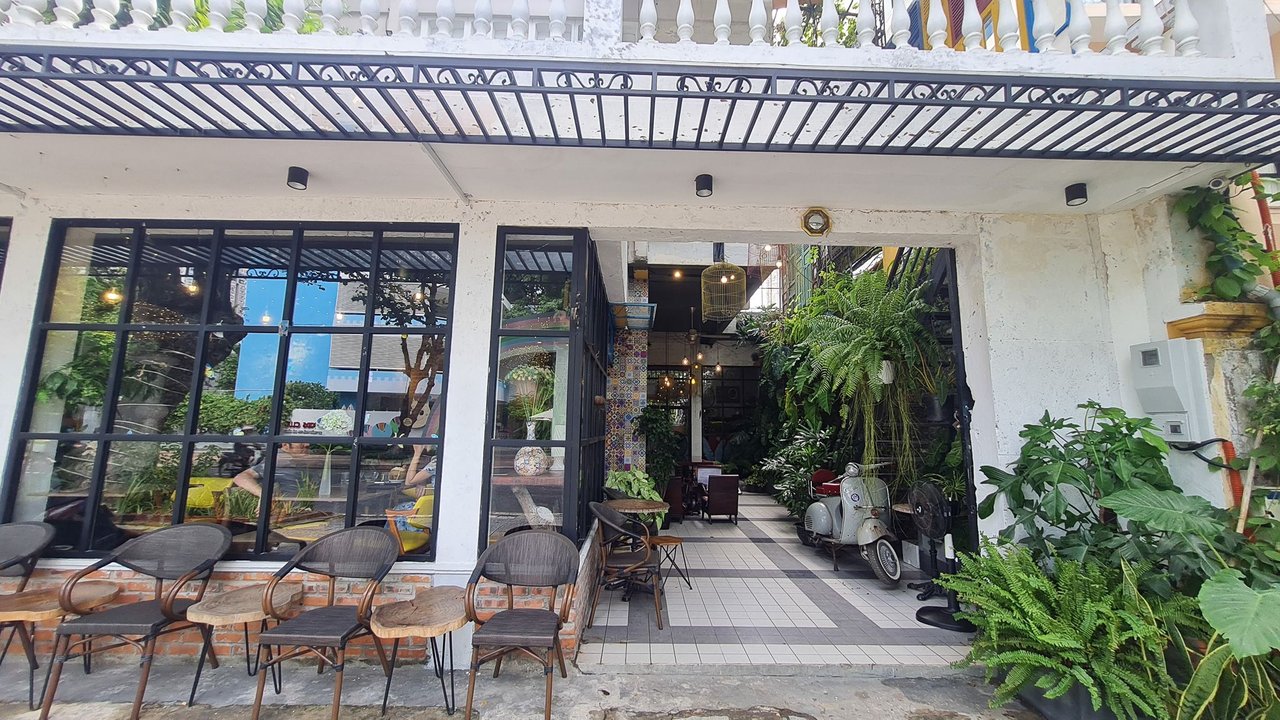 Terra Cafe Danang - A Cozy Bohemian Cafe in Danang, Vietnam