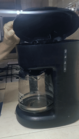 ccec789b-af2d-435d-bdb7-f02a3e8fdaf2.gif