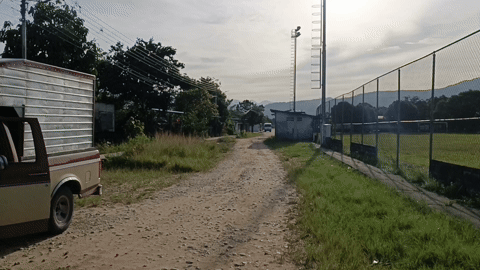 5cb6e052-442d-4bc1-b8d4-7cdc0046a634.gif