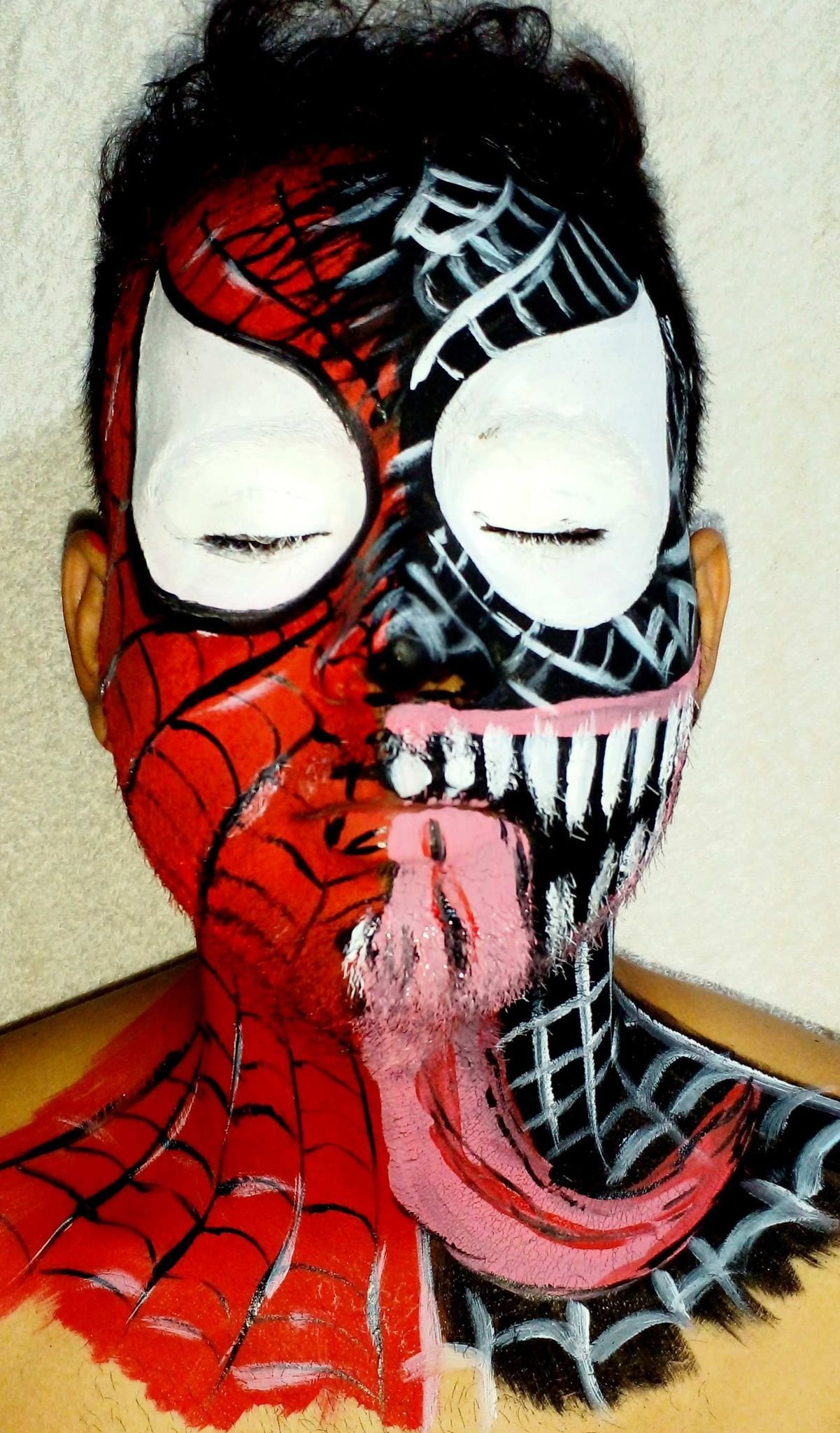 Maquillaje inspirado en el Hombre Araña Vs Venon//Makeup inspired by  Spiderman Vs Venon | PeakD