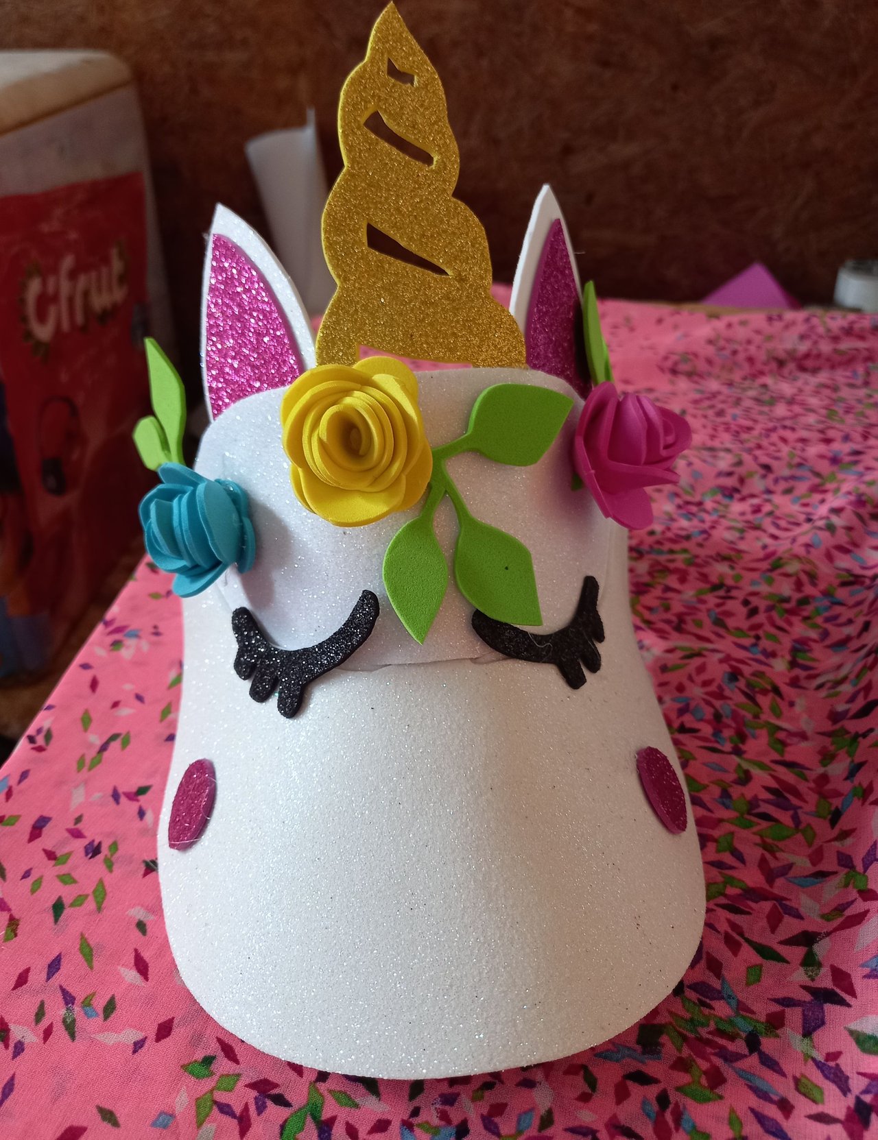 Esp/Eng) Tutorial/¿Cómo hacer hermosa visera de unicornio en to make a beautiful unicorn visor foami? | PeakD