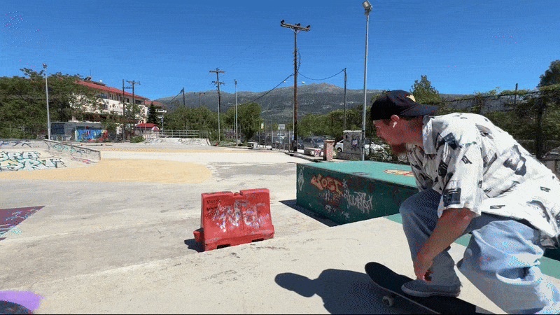 gif-ezgif.com-optimize.gif
