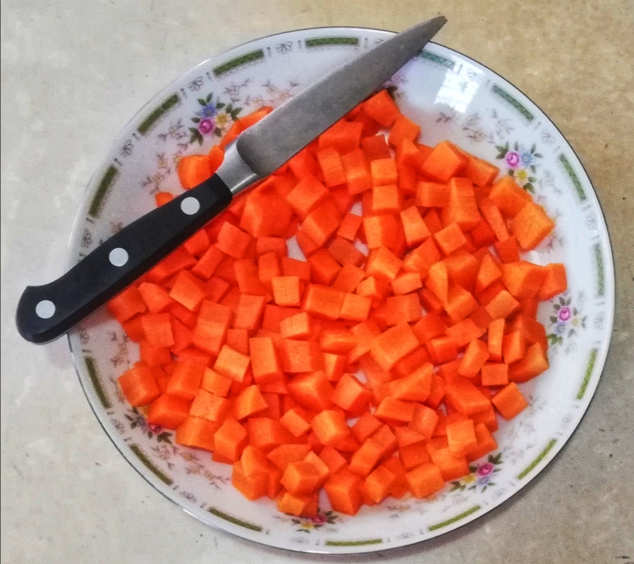 English garden salad with shredded ham…