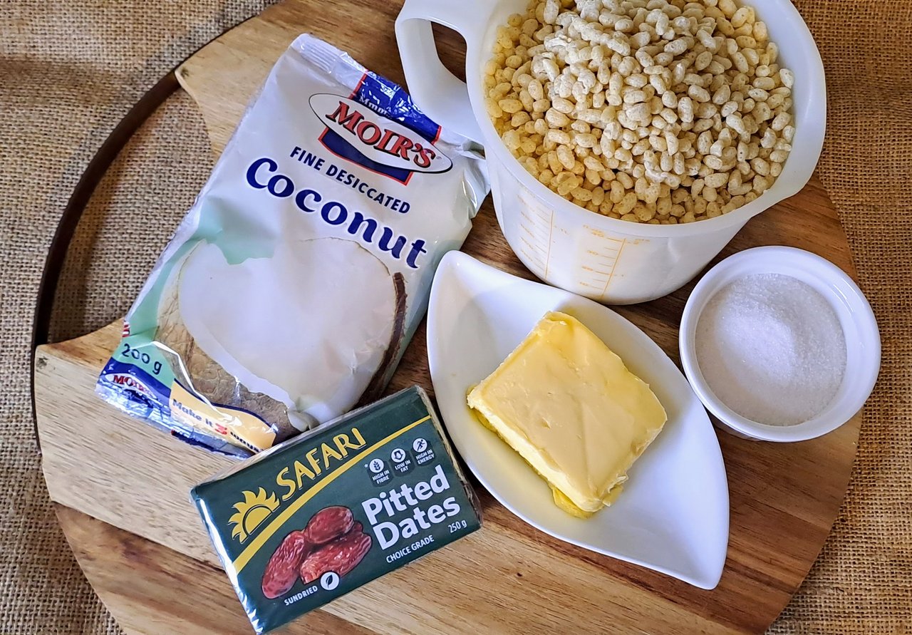 Palline croccanti di datteri ingredienti