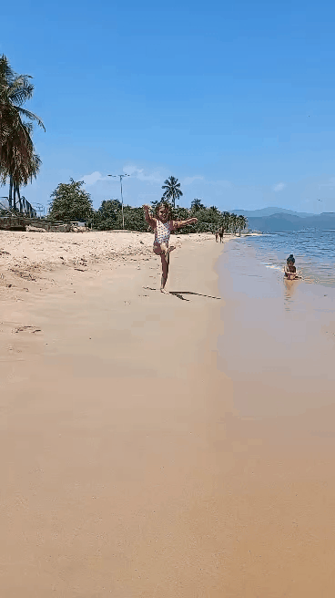 fadb474c666b4f2988884df5284a6414.gif