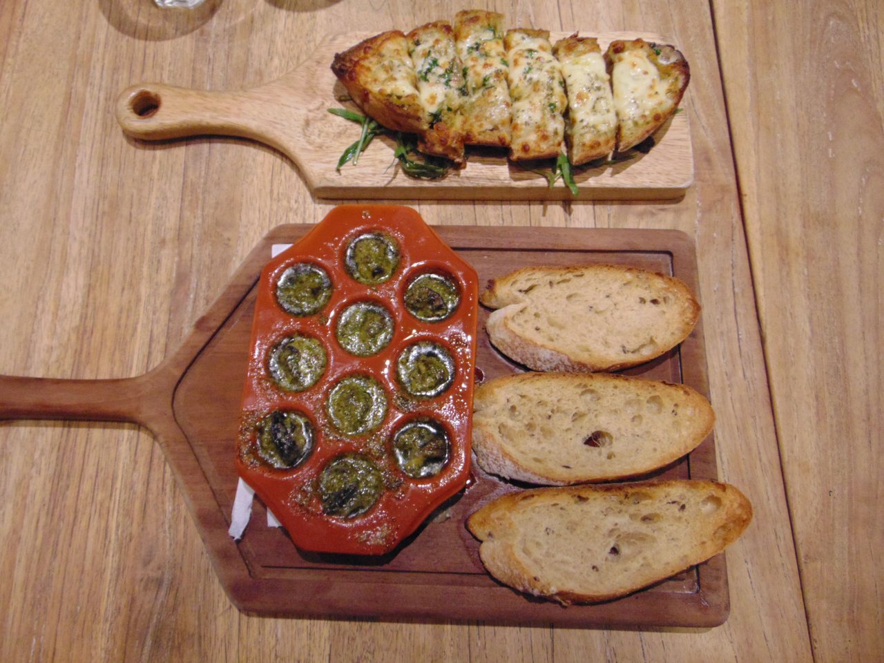 Full Course Dinner Alone, Why not? : MEDITERRANEA RESTAURANT
