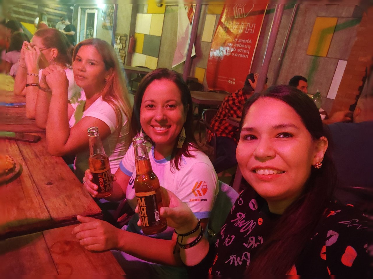 [[Eng-Esp] Enjoying between Hivers with my HBDs! 🍻✨ Cryptoadoption in Sucre! ❤️‍🔥