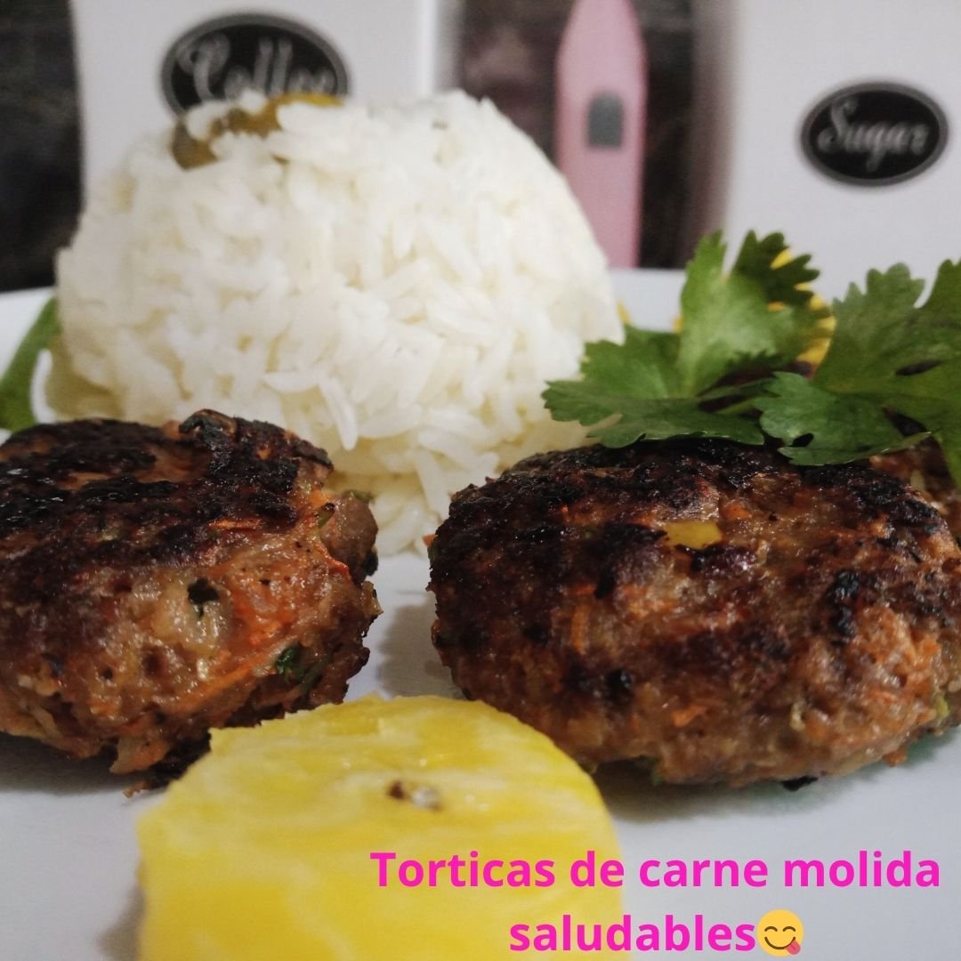 [ENG/ESP] A healthy lunch with ground beef and cucumber pancakes😋 - Un almuerzo saludable con tortitas de carne molida al pepino😋