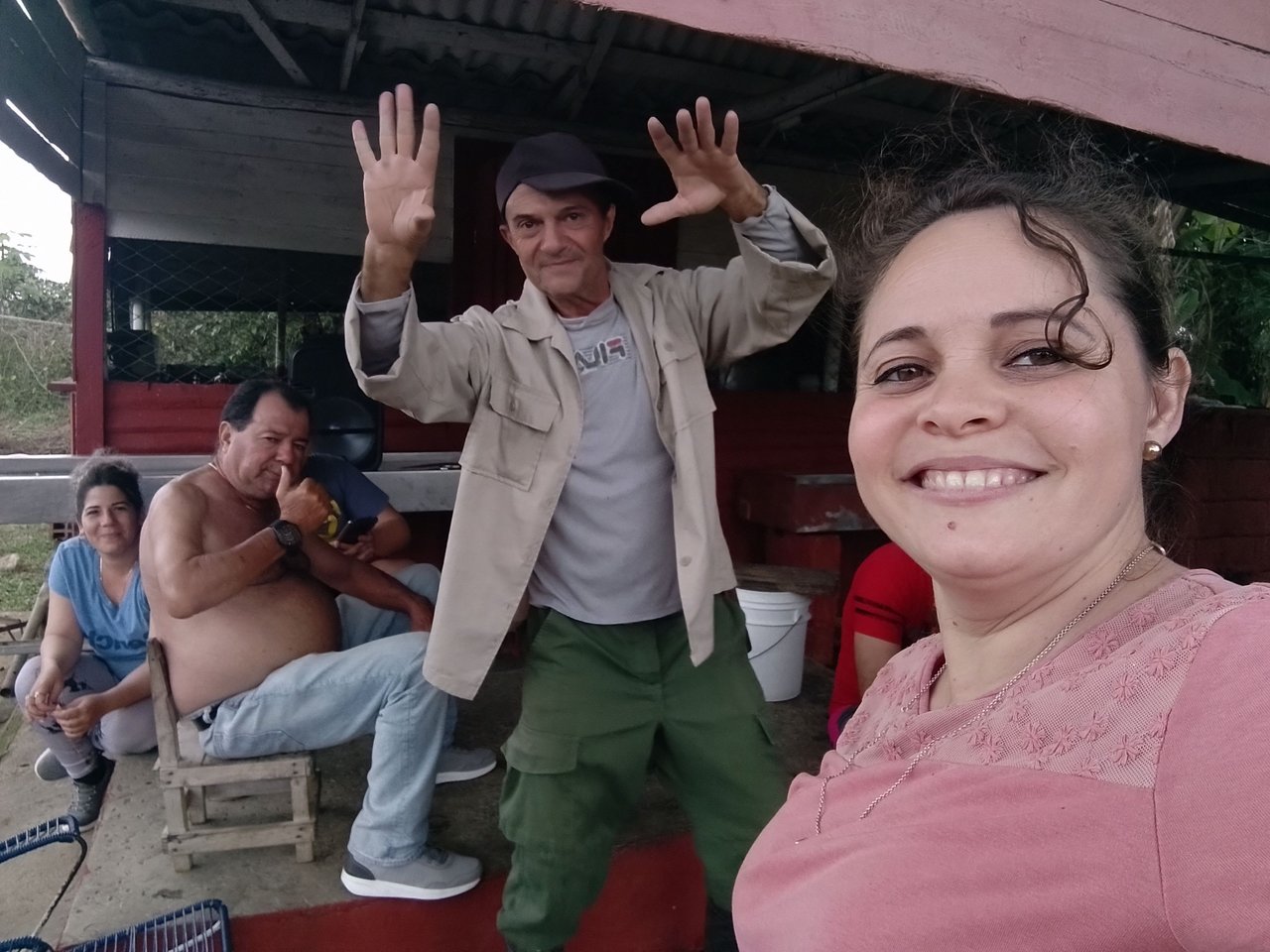 https://files.peakd.com/file/peakd-hive/mariolisrnaranjo/Eoc6UZXZZpZ1kZEW3dNBf4T6W5dgC5FjFYJRzU1BrWHQr6krayyHWa6TJf3UEpKqdQs.jpg
