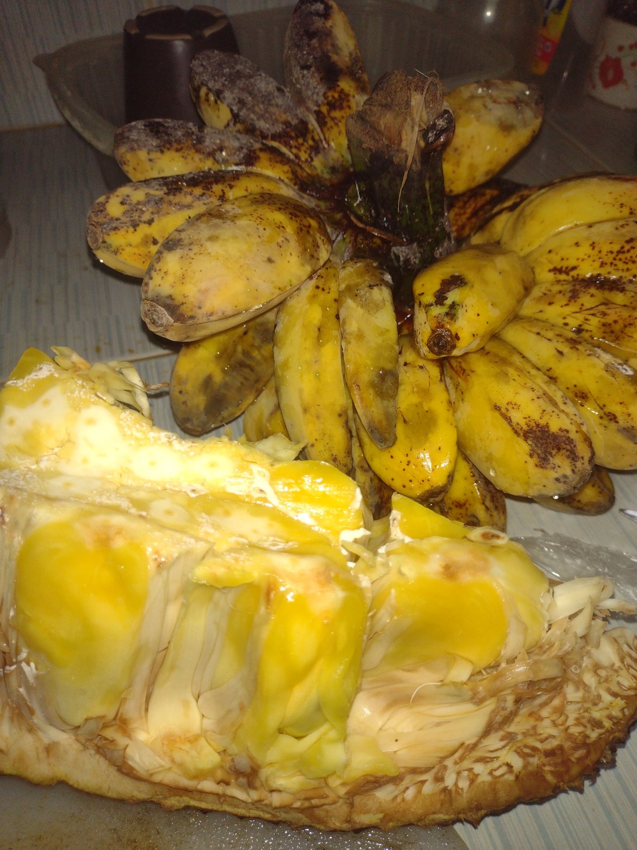 Banana turon with jackfruit for snacks!