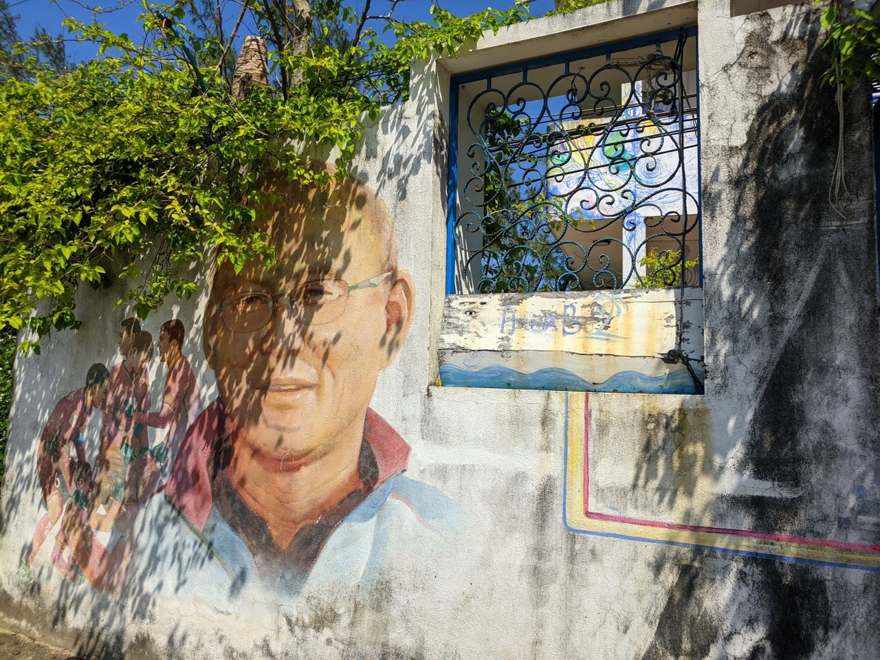 Wallpaper Mural Fishing Boat in Vietnam