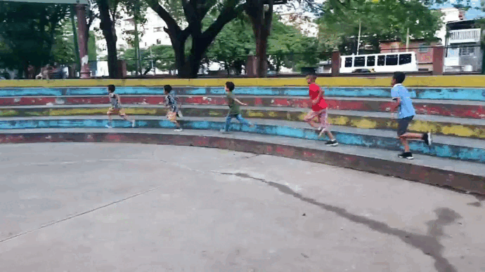 VN20221017_200738.gif