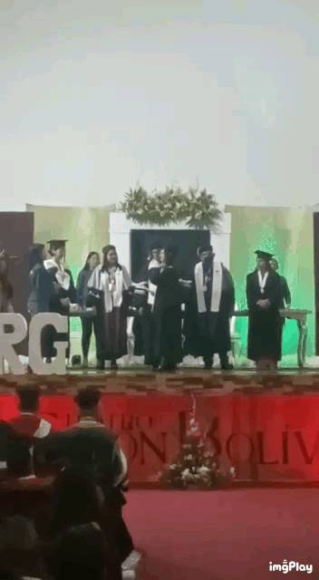 IMG_9dus2y.gif