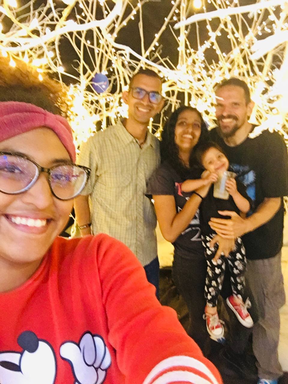 ⛄White Christmas with Family 🤍🎄✨💙💜 | PeakD