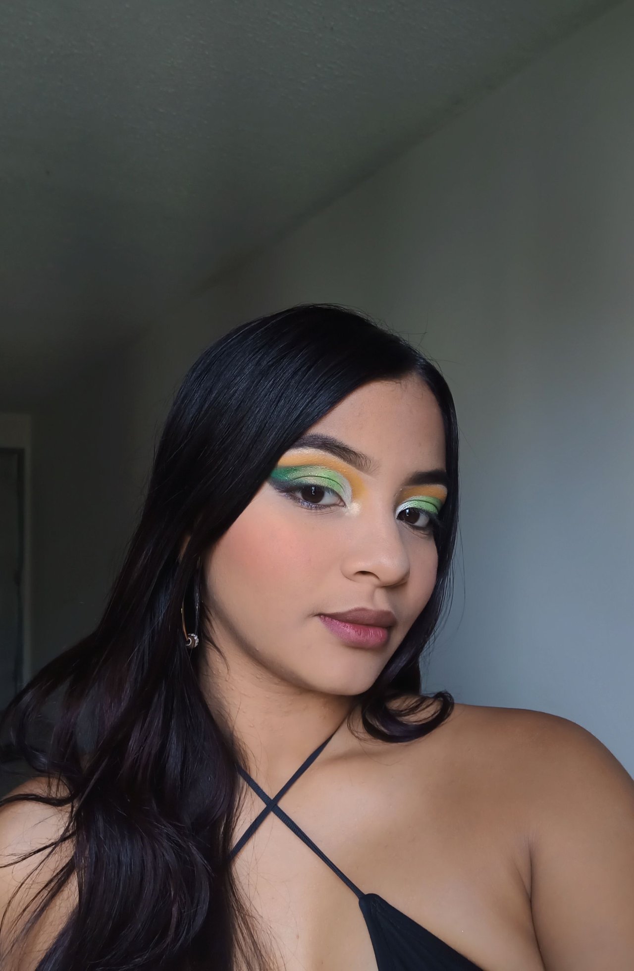 BEAUTIFUL MAKEUP INSPIRED BY TINKERBELL.??✨ | PeakD