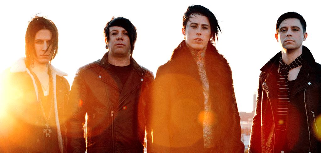 Falling-In-Reverse-Foto-Rockzone-1021x489.gif