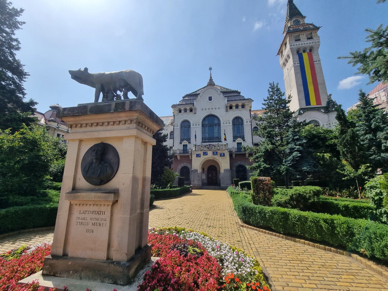 A walk through the symbols and amazing architecture of Targu Mures, the  Palace of Culture, the County Council and the Town Hall | PeakD