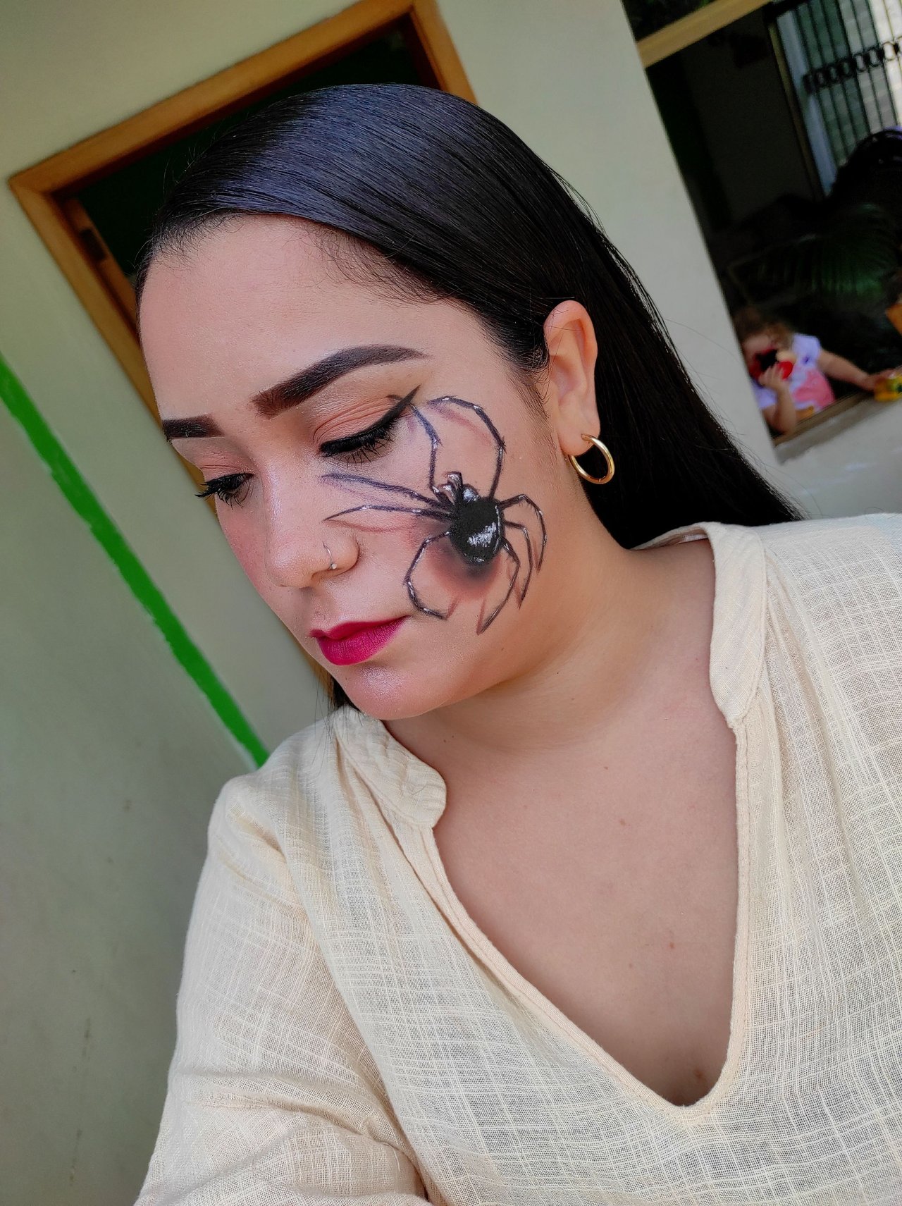 Maquillaje realista de una araña|Realistic spider makeup | PeakD