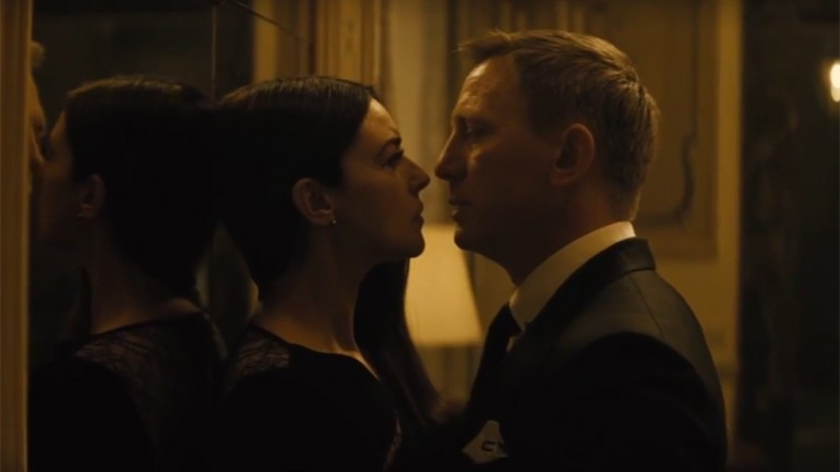 Spectre full movie deals in hindi watch online