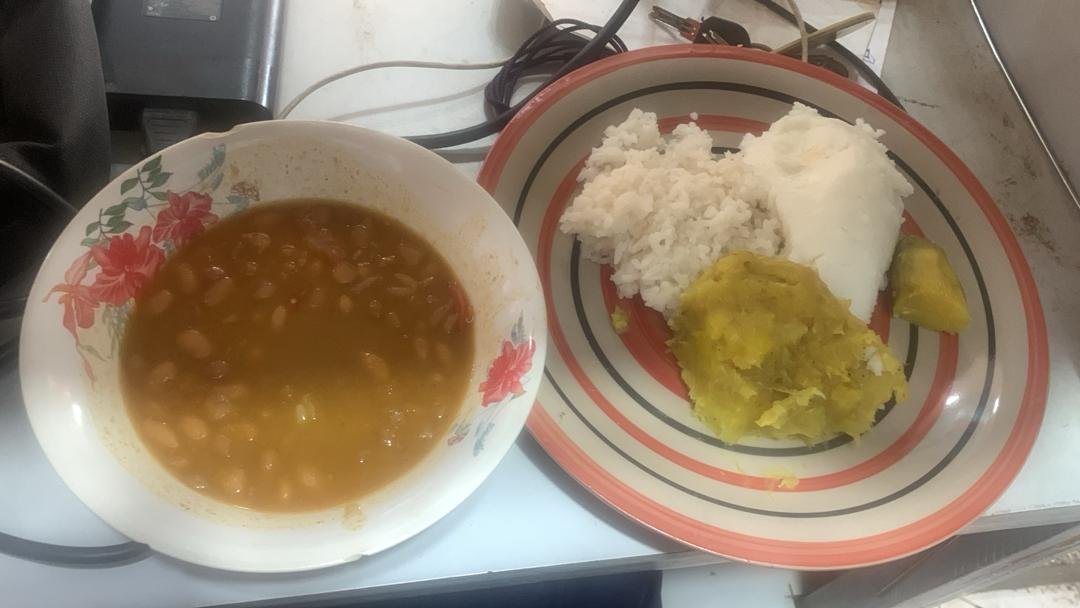 ITS LUNCH.jpeg