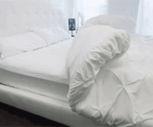 self-making-bed-duvet.gif