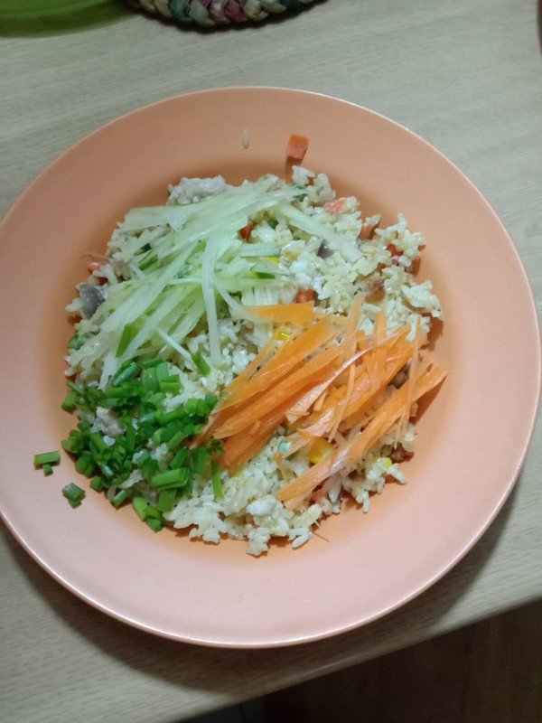 https://i.postimg.cc/t4yJ0j8B/fried-rice-for-lunch.jpg