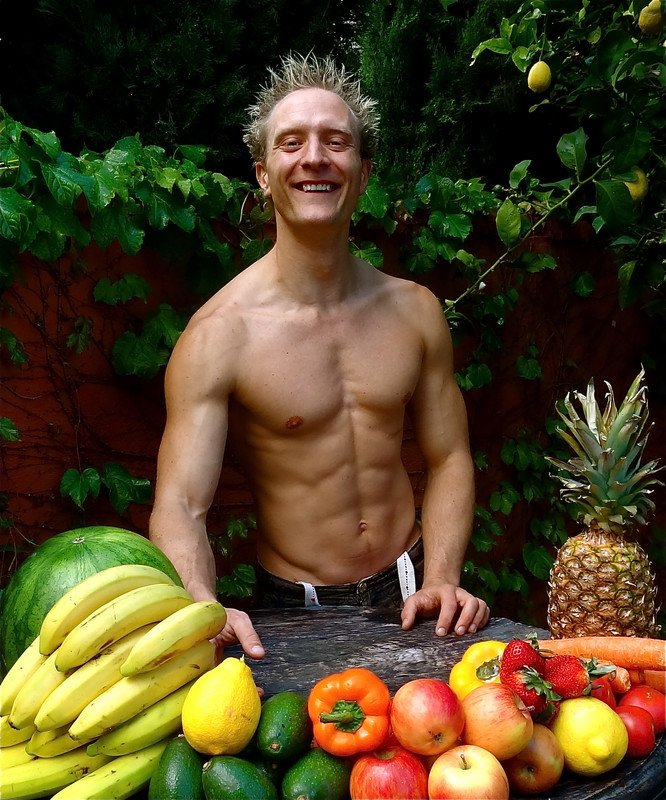 https://i.postimg.cc/zDnp8ZqS/Seb-Cam-FRUITARIAn.jpg