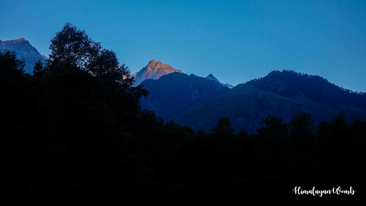 A Glimpse of Winter in Solang Valley