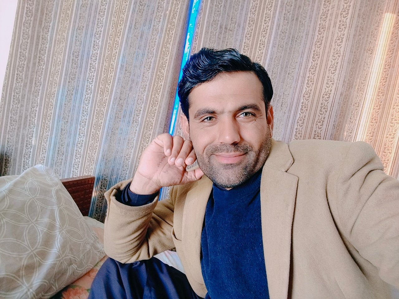 https://images.ecency.com/DQmNq3Pab3b5uaPRB9QJcaTn3roh8zqa8TDkSJsjfrixpzu/1738749799617.jpg