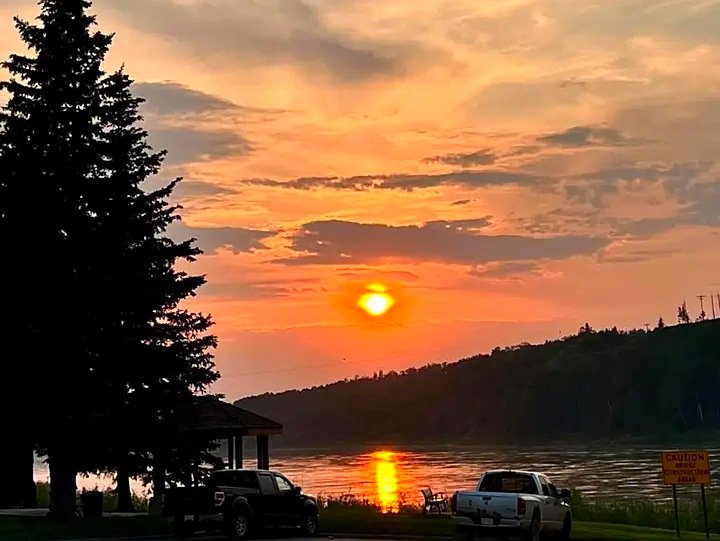 https://images.ecency.com/DQmNvxC5X4UofBNVrNf2aM9XH8EkVMR3MYgiPQSnKpA2SkW/1749964301542.jpg