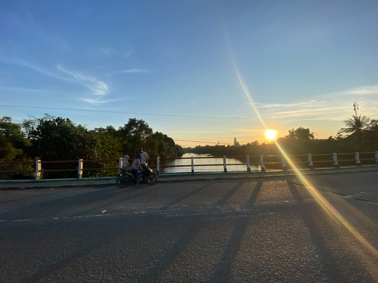 https://images.ecency.com/DQmQ19SfR2dh3ES3o3umbQKPWqC3XzT5bXCV7BRSR4aofqG/img_0829.jpg