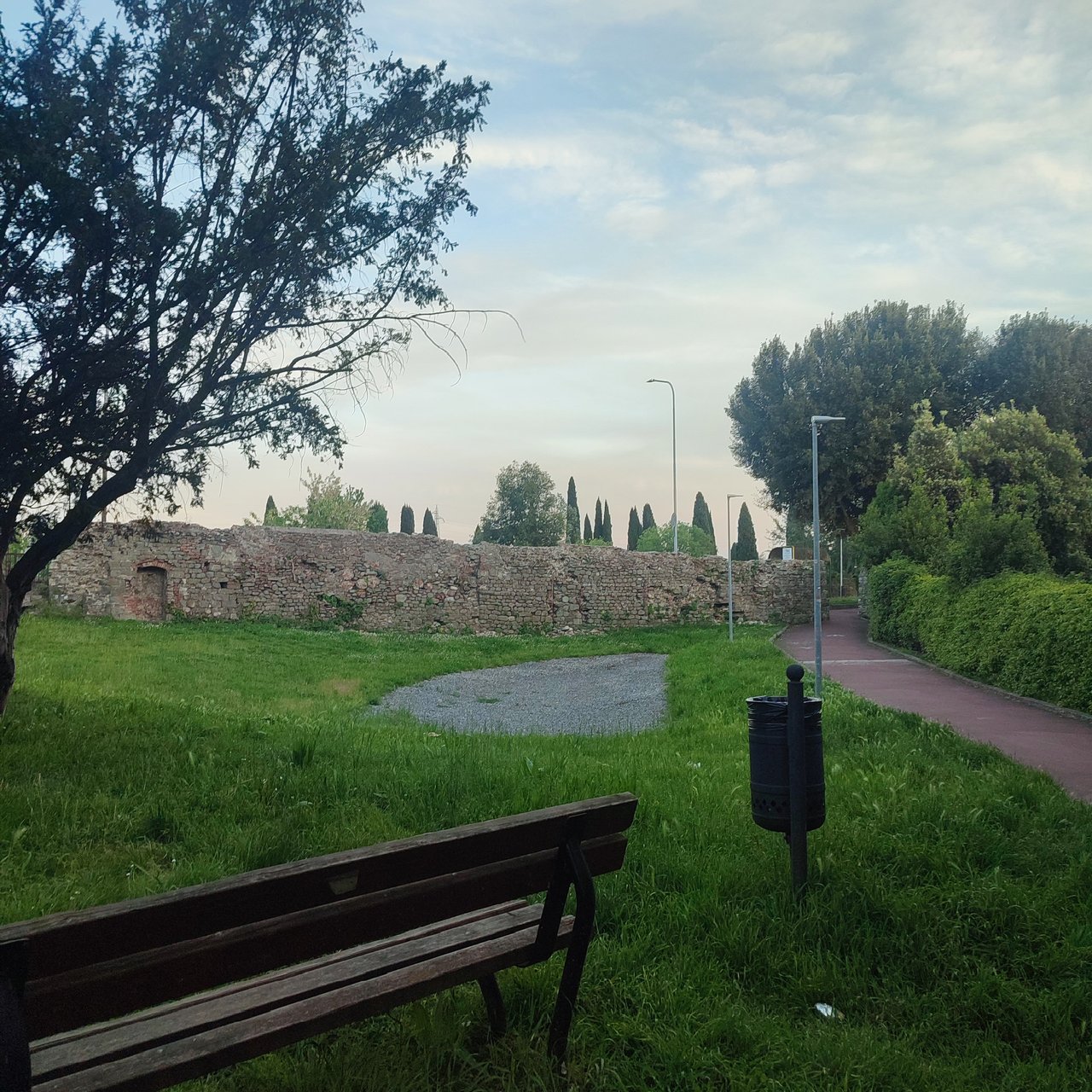 https://images.ecency.com/DQmQara4mDUS8JYrtne6KT2ddJXW3ANVDVTsMUwBkGxYxPN/1747251577255.jpg