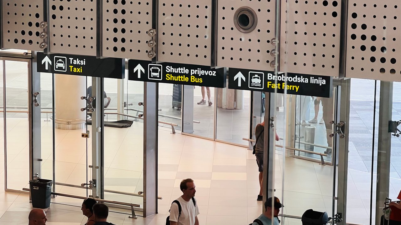 Split Airport Transfer for HiveFest-9