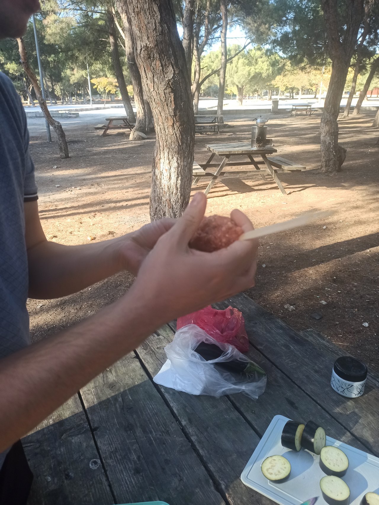 https://images.ecency.com/DQmRDtnRUBzHEZNdFzooX71SzFrH37StftnyyWTjMQ8xrd1/img_20221031_160538.jpg
