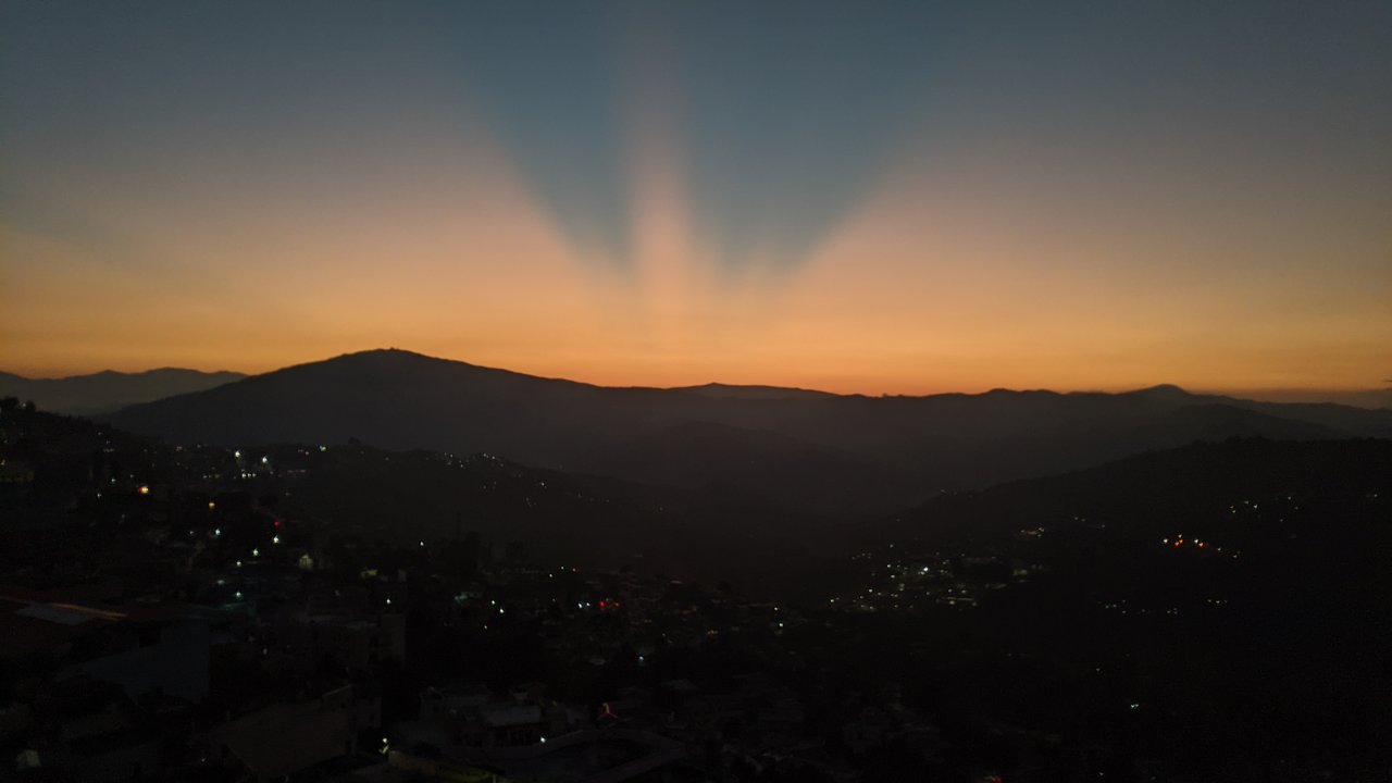 https://images.ecency.com/DQmSVc8P7DbRTLFygJMWEXQEPALs8g4wMZVTfwDb2xeauLS/1737564027936.jpg