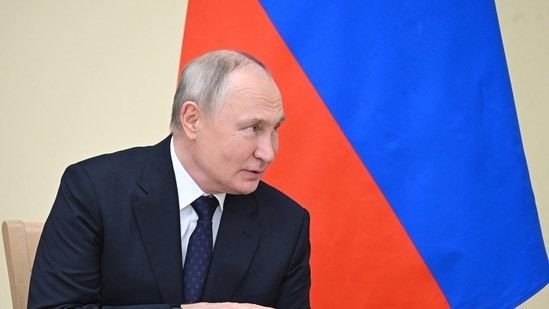 https://images.ecency.com/DQmSWE8Yg2j1d7WwcaqxWY96YtFFvcv5MYN3VNqWmgZ6MH8/1699028602880.jpg