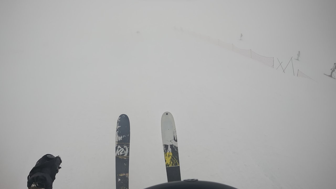 https://images.ecency.com/DQmSsWg4s8Da1GpET8uikcr1zYnGxNEBieohXR8D5yDwSNZ/ski_jump.jpg
