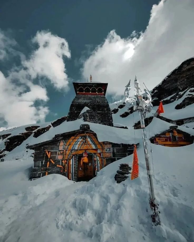 https://images.ecency.com/DQmWncMTtqDRoHWj1bwBbDQd4tpfuRNqpj6wuHTSvAyA1vR/chopta_tungnath_trek.jpeg