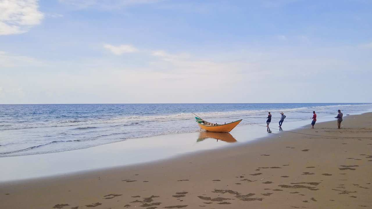 https://images.ecency.com/DQmWznCQ5KAkLn2TP4UtF9ZMKENxfNDbUeeTrHcgCXjFMWe/1754746319796.jpg