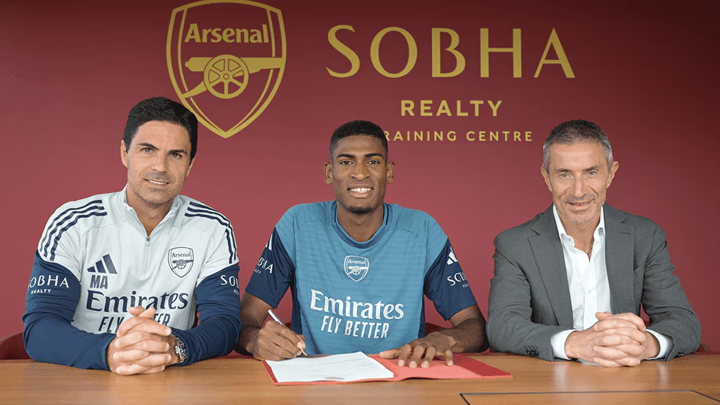 Arsenal Secure Spanish Defender Cristhian Mosquera in £13m Deal from Valencia