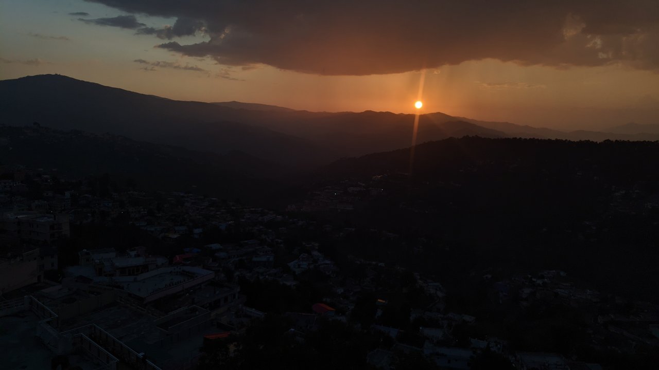 https://images.ecency.com/DQmXZYsXo29rfvB9AFXK3nrdEA3ANY8wcuy4TMjRBsHCVE4/1737564027859.jpg