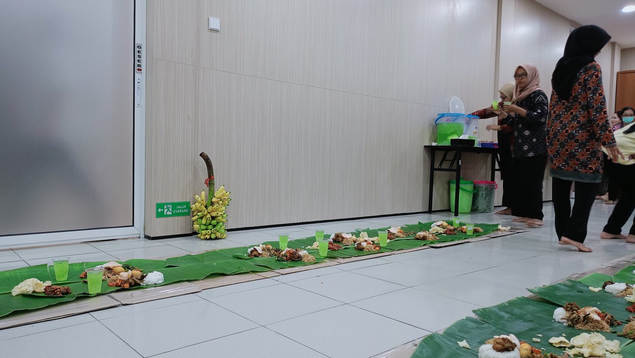https://images.ecency.com/DQmXmBLUxrQrNkcYFt13jA3VHG9qQYkSmZnApGYHUQ42fdA/img20250221141800.jpg