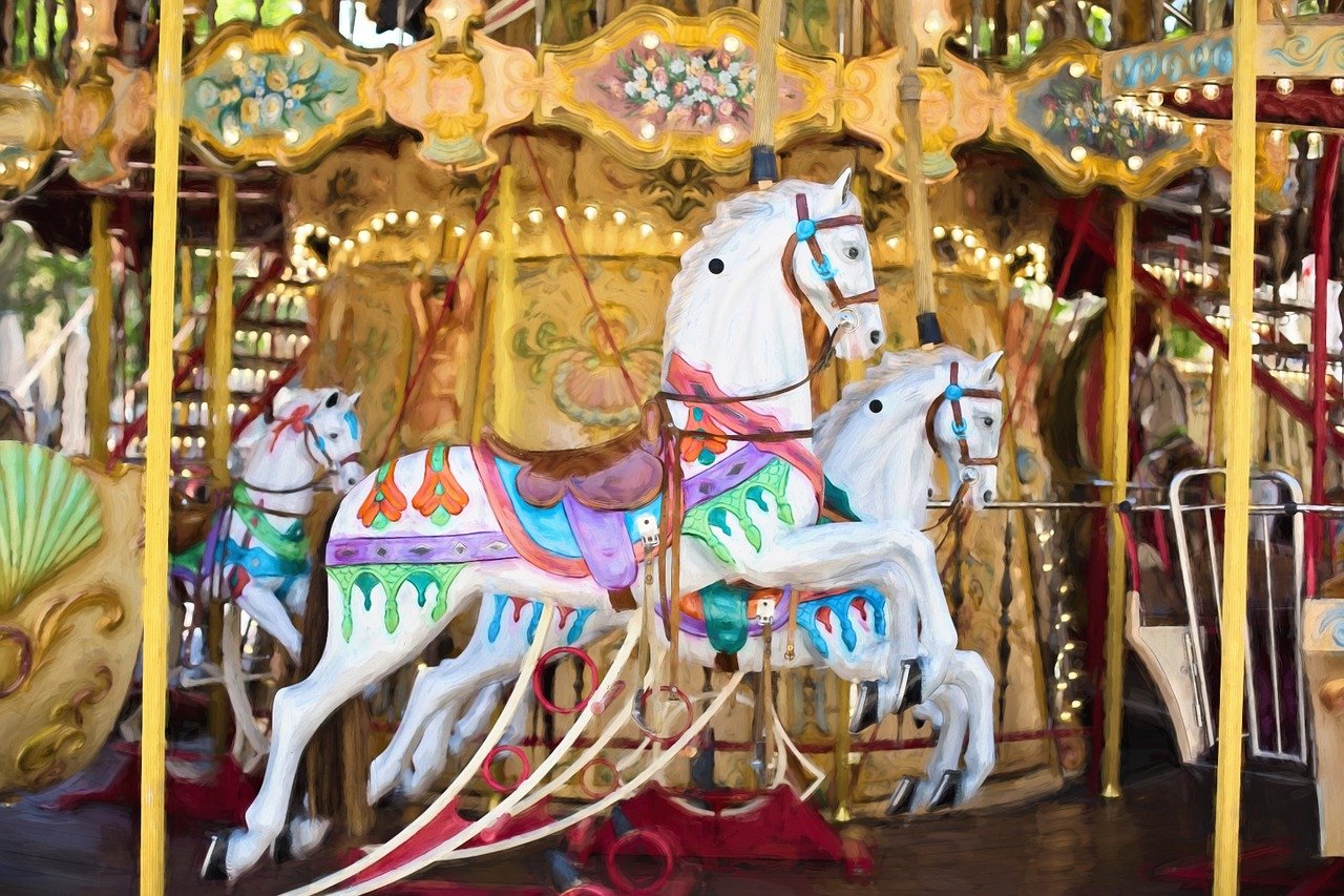 https://images.ecency.com/DQmZiqmUEi8QhHtoP7qcy3T2PMd8uxYxyuDxWewP2bFSwVw/carousel_horses_1434079_1280.jpg