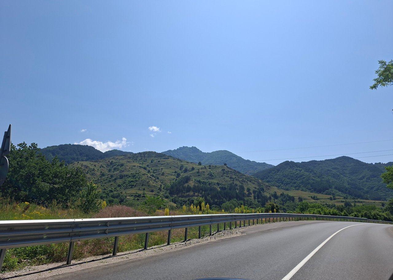https://images.ecency.com/DQma3oeFnVkj6apm9jXDYP6F8Ytoefvox1LkSwvUZLNTQ4T/1750274435103.jpg