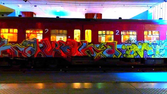 https://images.ecency.com/DQmaDGzLR53j6A58uzDj3cXZYwo2pdr9rcpJk7Mg98QDN8F/antwerp_train.jpg