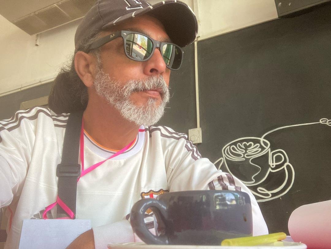 Um café pode ser servido em pétalas na cerâmica | HiveBR Photo Contest #31 - Café [PT/EN]