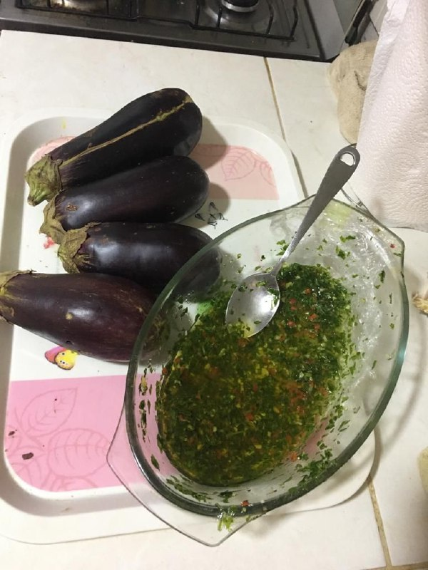 Berenjenas a la escabeche..... Pickled eggplants